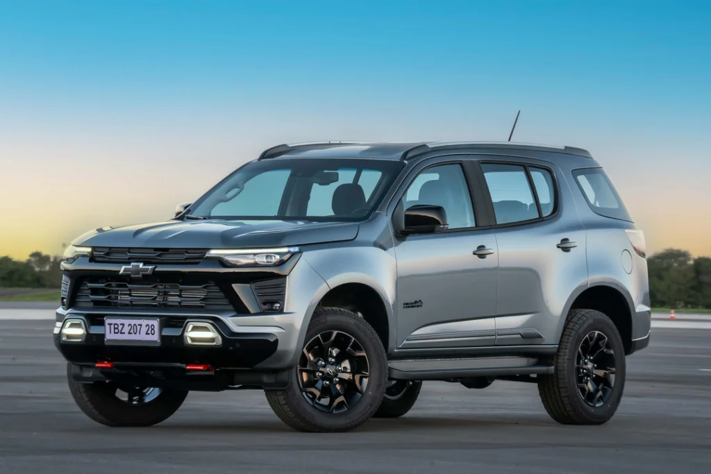 2027 Chevrolet Trailblazer High Country Midnight Midnight Dsc00732