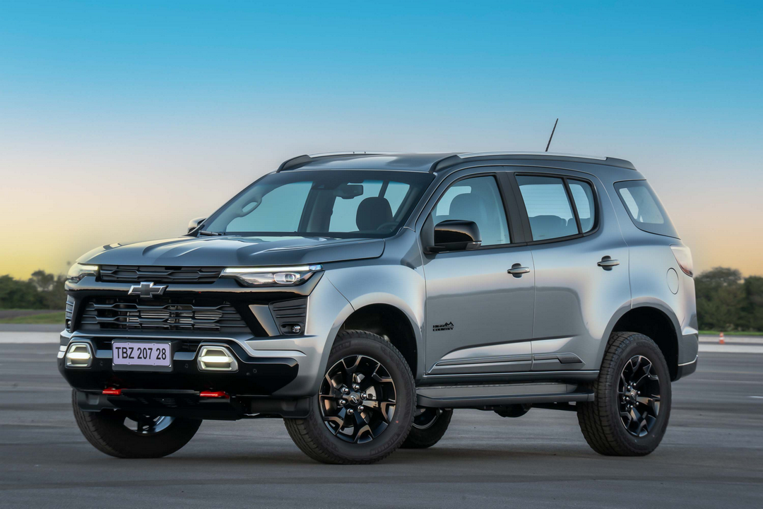 2027 Chevrolet Trailblazer High Country Midnight Midnight Dsc00732