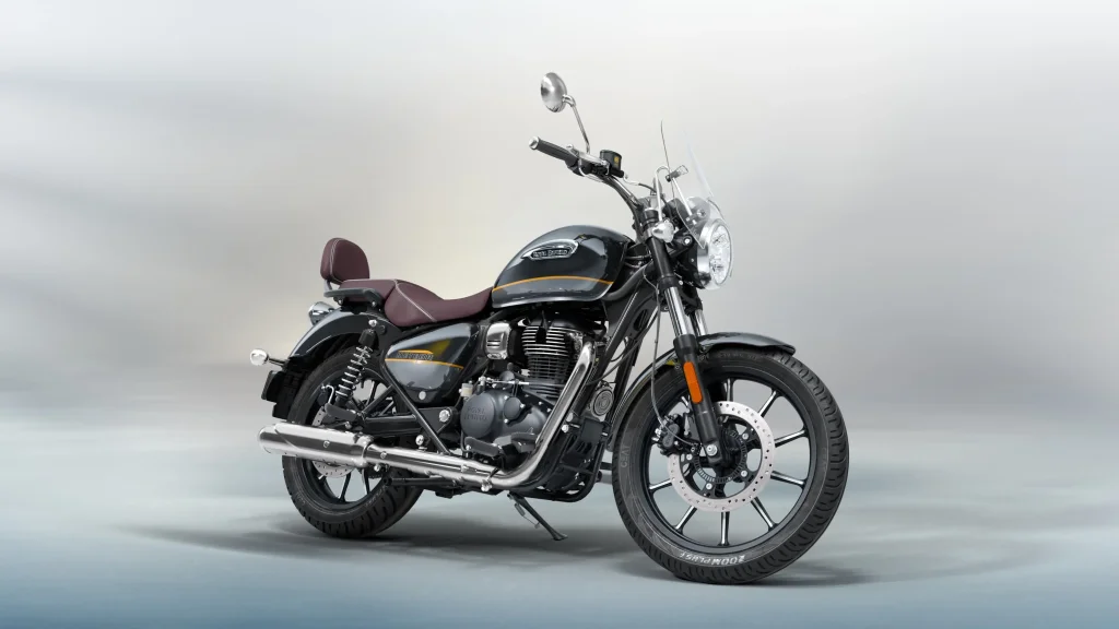 Royal Enfield Meteor 350 Supernova Black