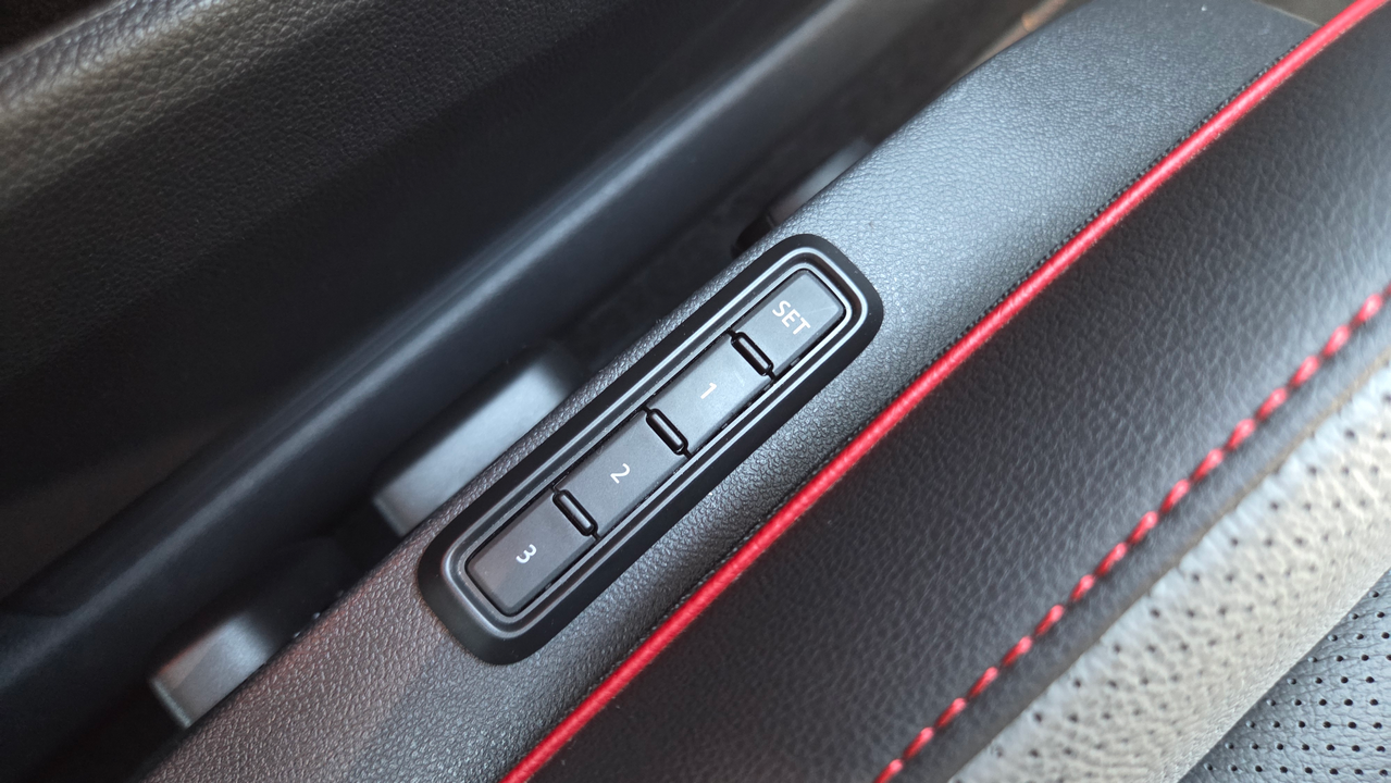 Volkswagen Golf Gti Mk8 (33)
