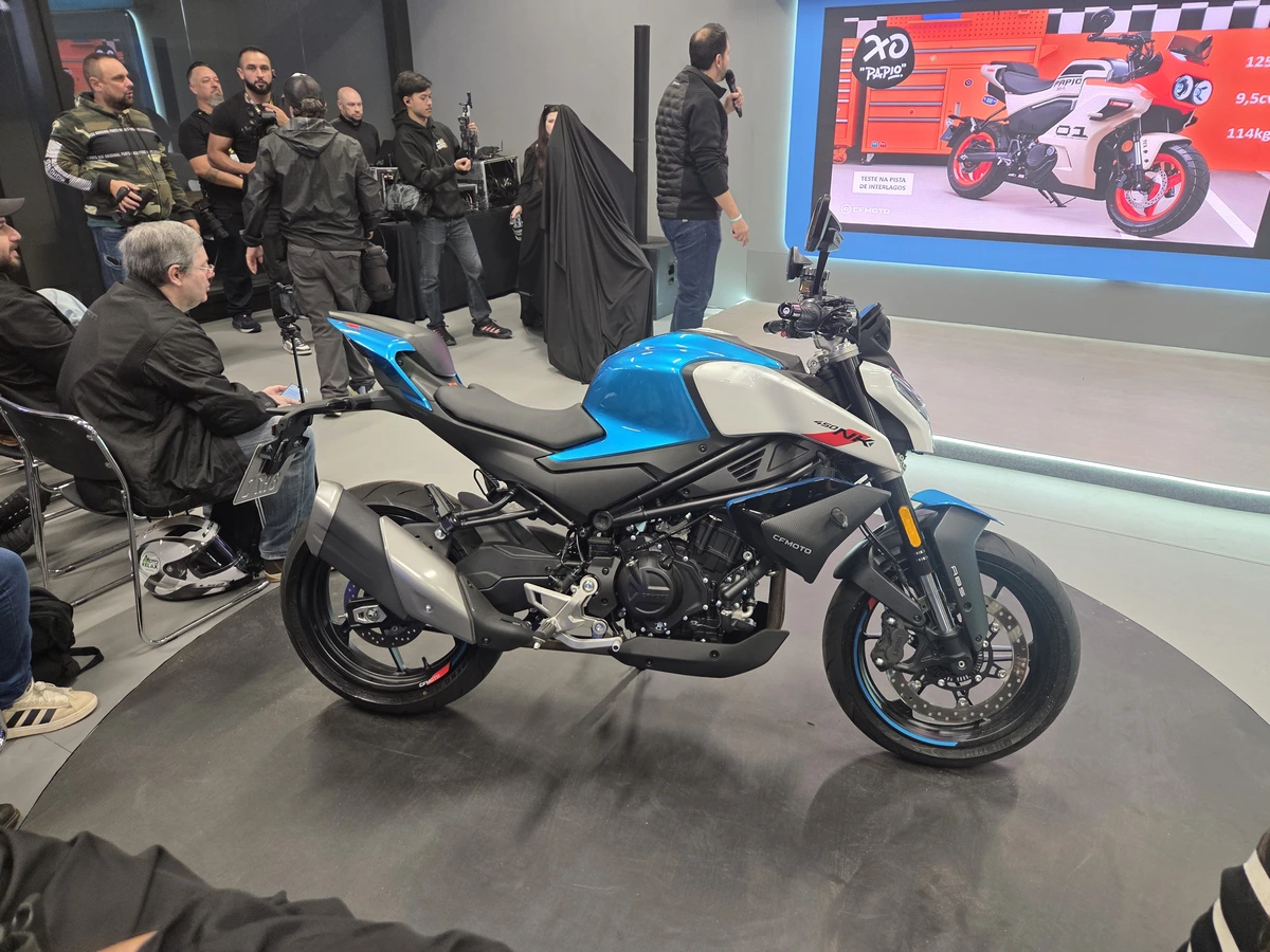 CFmoto 450 NK