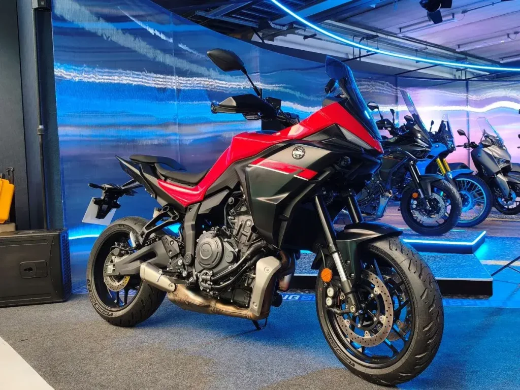 Yamaha T7