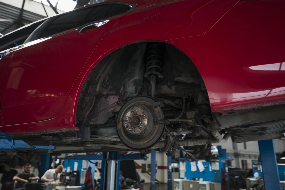 Quanto tempo dura o amortecedor do carro? Veja sinais que é gora de trocar