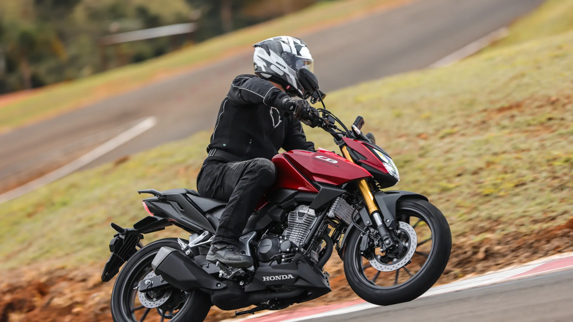 Honda Cb 300f Twister 2027 9