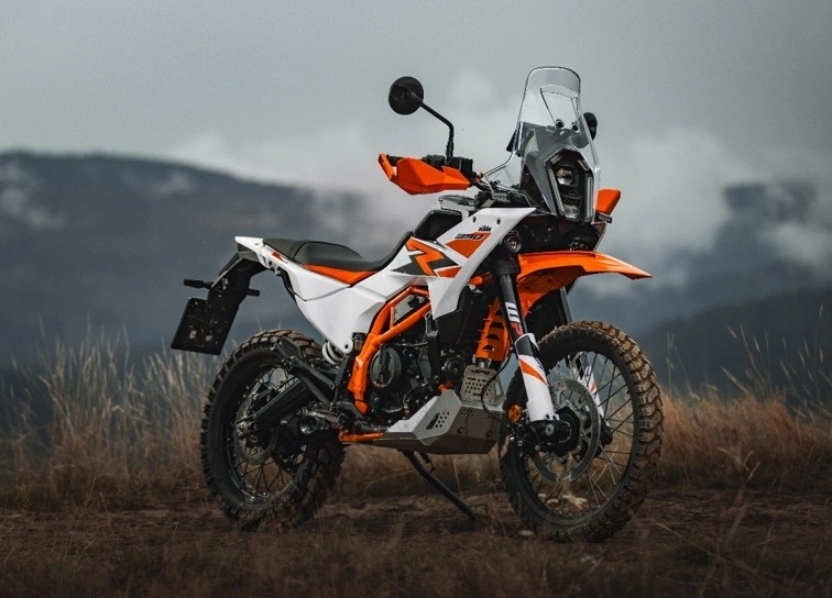 Ktm 390 R (5)