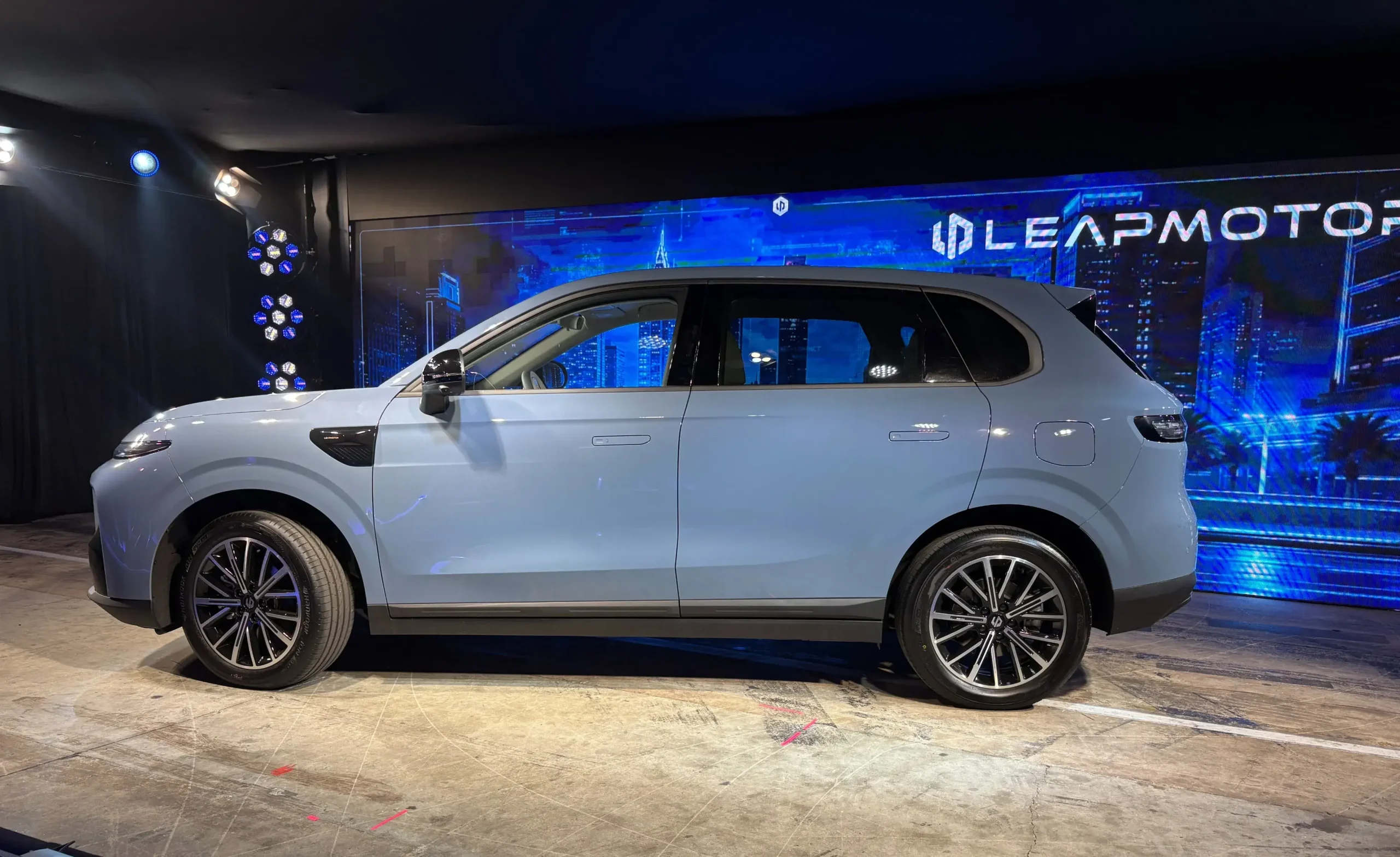 Leapmotor B10 Ultra Híbrido (1)