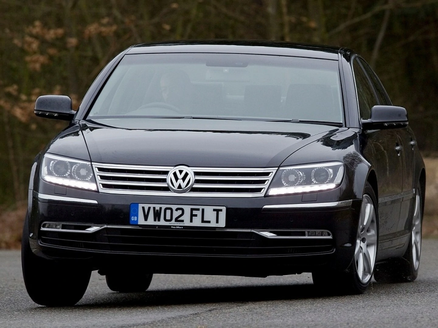 Volkswagen Phaeton W12