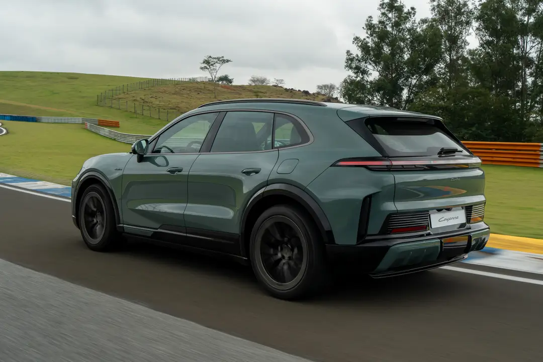 Porsche Cayenne Electric