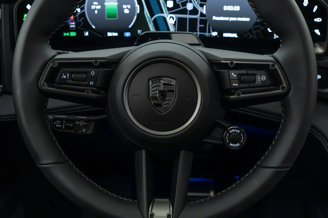 Porsche Cayenne Electric