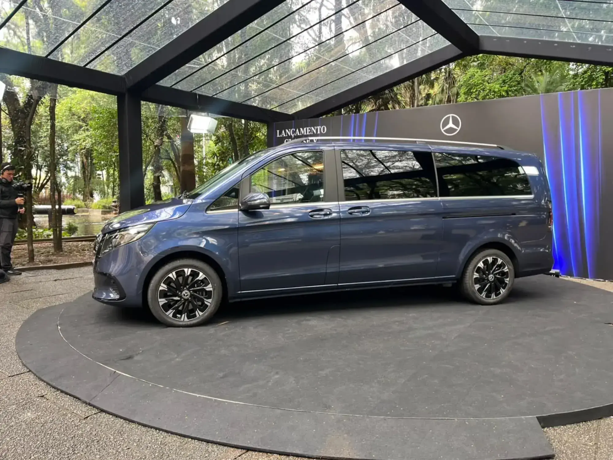 Mercedes-Benz Classe V tem configuração para até sete ocupantes